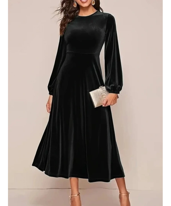 Kadın Uzun Kollu Bisiklet Yaka Midi Kadife Elbise