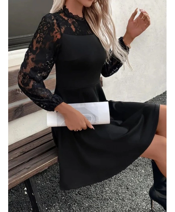 Kadın Uzun Kollu Dantelli Kloş Mini Ithal Krep Elbise