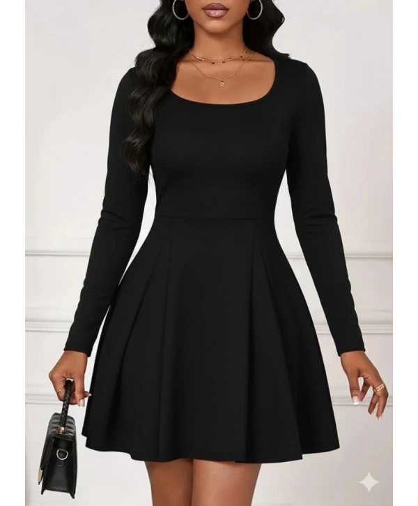 Kadın Uzun Kollu Kare Yakalı Mini Ithal Krep Elbise