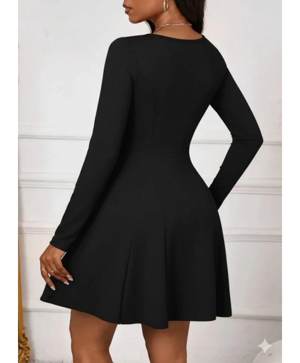 Kadın Uzun Kollu Kare Yakalı Mini Ithal Krep Elbise