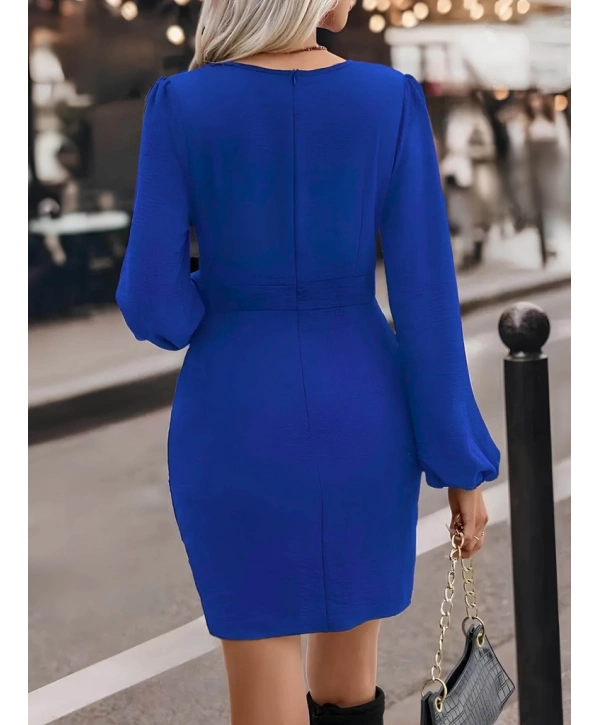 Kadın Uzun Kollu Kruvaze Yaka Yandan Büzgülü Asimetrik Detaylı Ithal Krep Mini Elbise