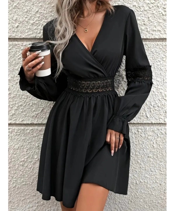 Kadın Uzun Kollu Kruvaze Yakalı Dantelli Fermuar Detaylı Kısa Ithal Krep Elbise