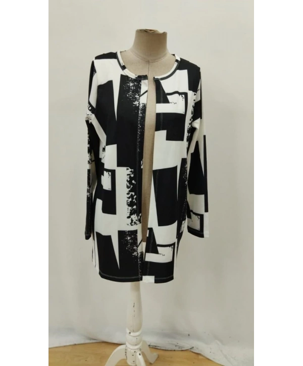 Kadın Uzun Kollu önü Açık Desenli Modal Kısa Ceket