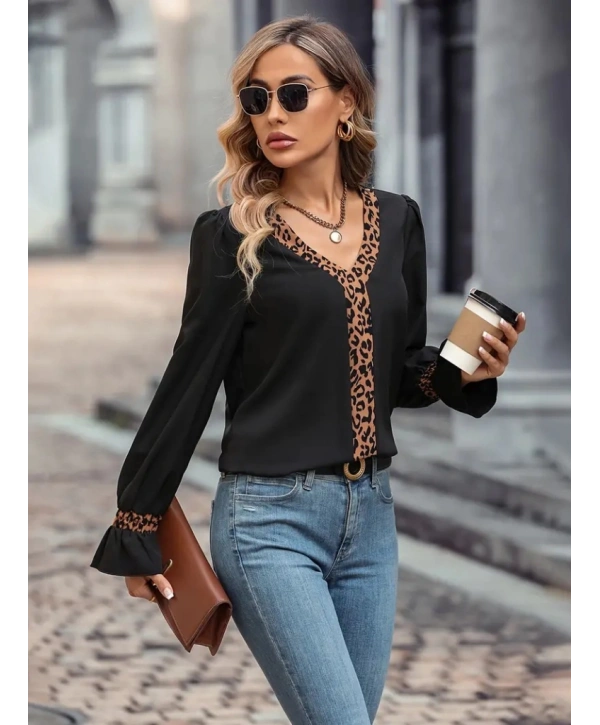 Kadın Uzun Kollu V Yakalı Leopar Detaylı Krep Bluz