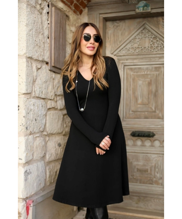 Kadın Uzun Kollu V Yakalı Salaş Midi Akrilik Elbise