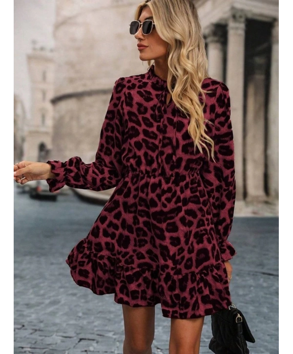 Kadın Uzun Kollu Yakadan Bağcıklı Modal Leopar Desenli Mini Elbise