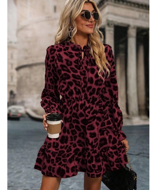 Kadın Uzun Kollu Yakadan Bağcıklı Modal Leopar Desenli Mini Elbise