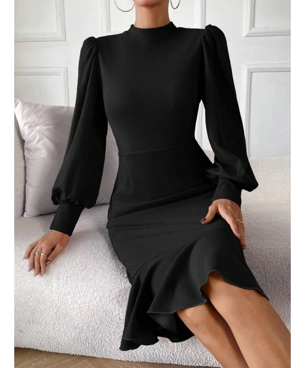 Kadın Uzun Kollu Yarı Balıkçı Yaka Etek Ucu Fırfır Detaylı Midi Ithal Krep Elbise