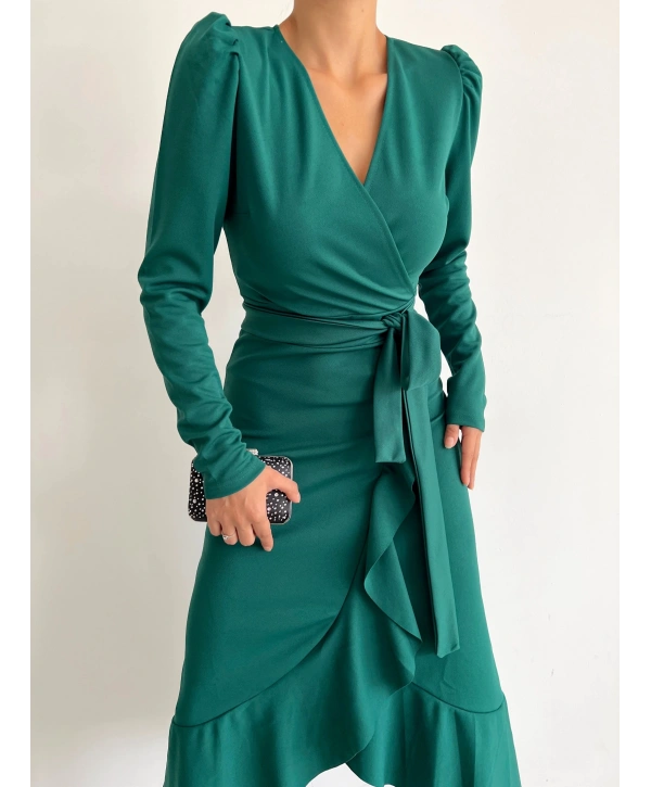 Kadın Yeşil Krep Kumaş Midi Boy Kuşaklı Uzunkol Elbise