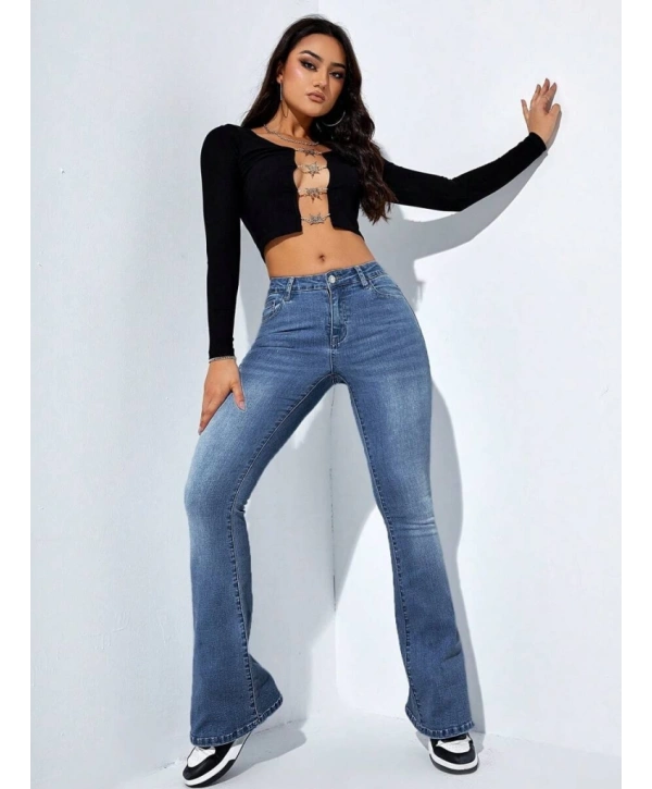 Kadın Yüksek Bel Cepli İspanyol Paçalı Kot Jeans Pantolon