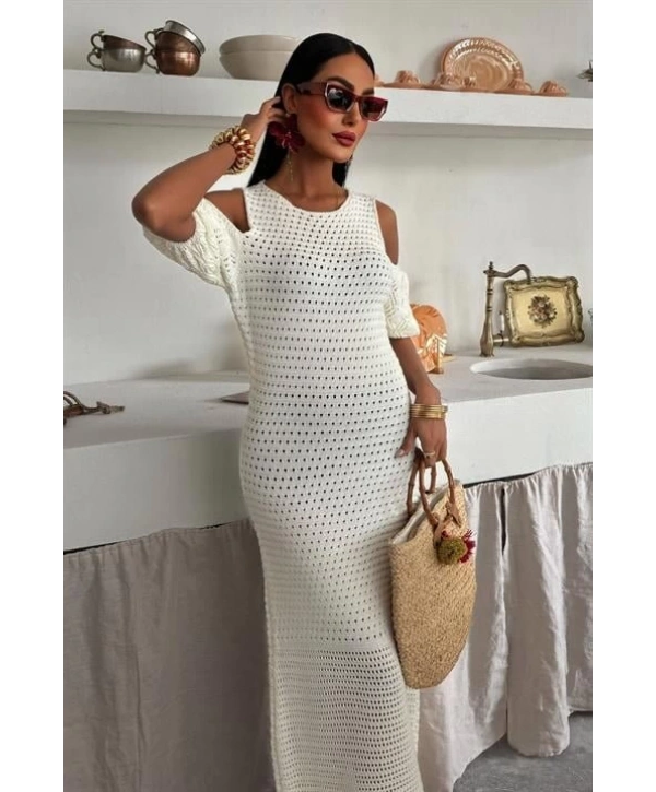 Omuz Detaylı Etek Ücü Püsküllü Triko Elbise 2862