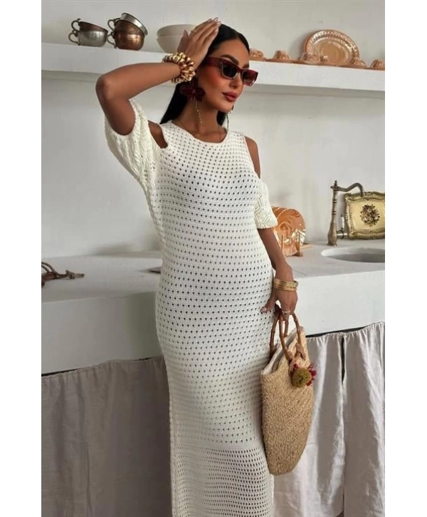 Omuz Detaylı Etek Ücü Püsküllü Triko Elbise 2862