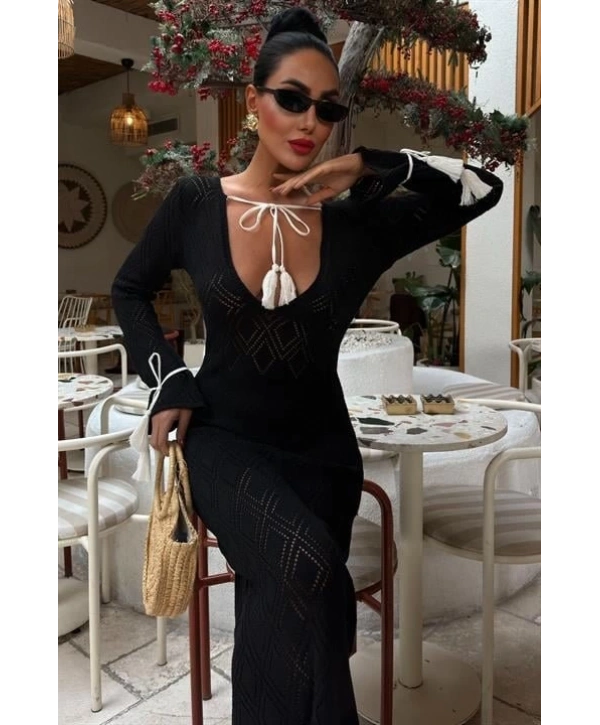 Püskül Bağcık Detaylı V Yaka Ajurlu Elbise 2850