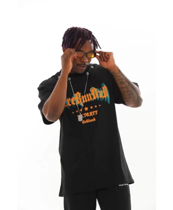 Unisex Oversize Kolye Dahil T-Shirt - Siyah