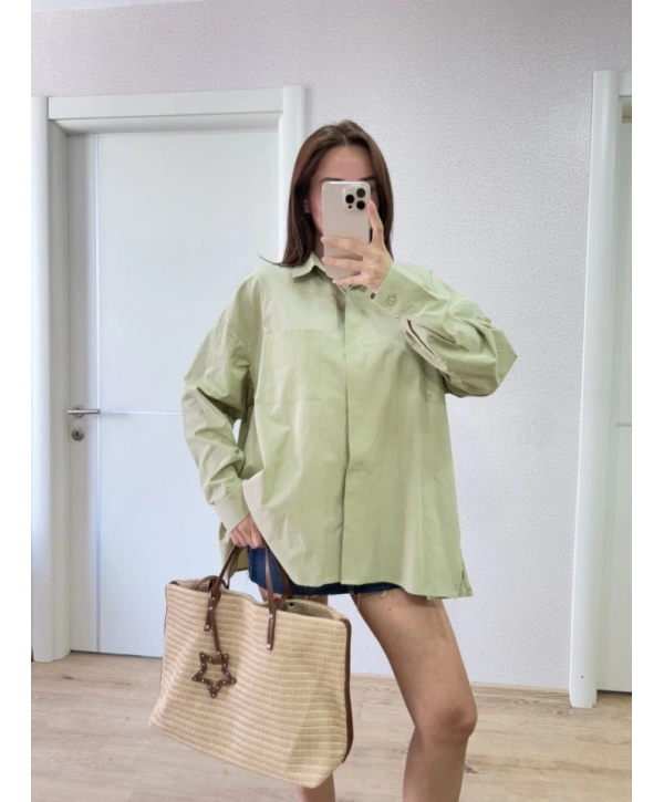 Yakalı Yandan Yırtmaçlı Gömlek - Yeşil