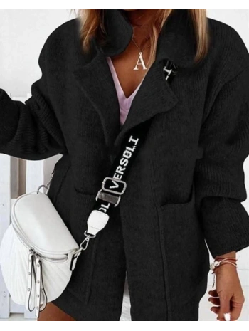 Geniş Cep Tasarımlı Hırka