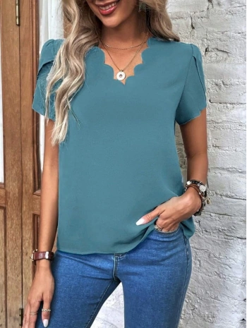 Kadın Kısa Kollu Lazer V Yakalı Ithal Krep Bluz