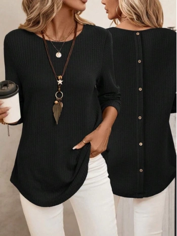 Kadın Uzun Kollu Yuvarlak Yaka Arkadan Düğmeli Waffle Bluz