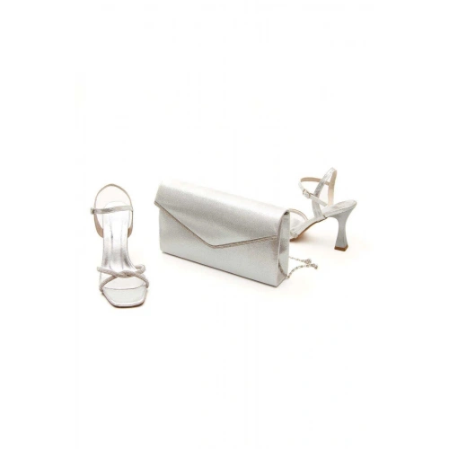 Kadın Gümüş Sultan Abiye Parlak Damla Taşlı Kadeh Topuklu Yazlık Ayakkabı Ve Şık Çanta Kombini