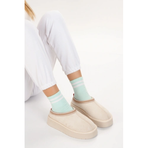 Kadın Bej Süet Yumuşak Tüylü Rahat Terlik ve Günlük Ayakkabı