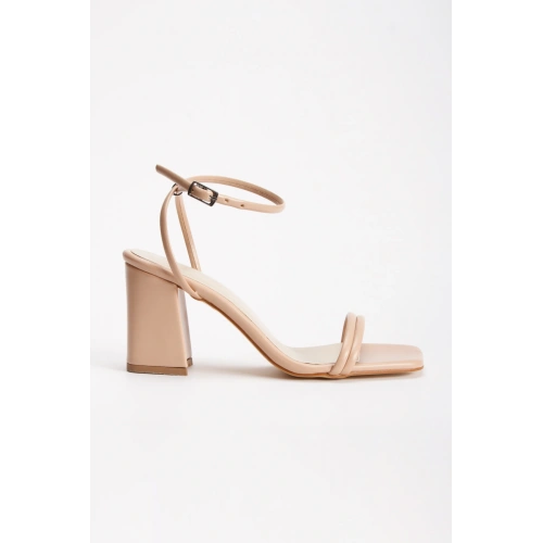 Kadın Nude Cilt Çift Bantlı Bilekten Bağlamalı Kalın Topuklu Yazlık Ayakkabı