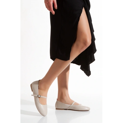 Kadın Bej Suni Deri Cilt Düz Topuklu  Rahat Babet Ayakkabı