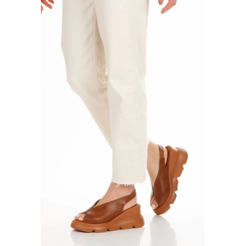 Kadın Taba Suni Deri Cilt Yüksek Kalın Tabanlı Arkası Lastikli Rahat Sandalet