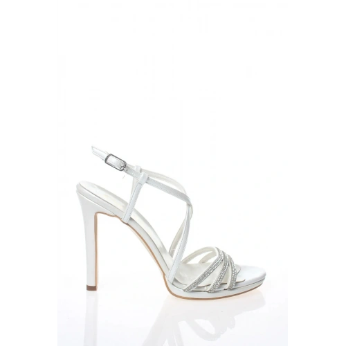 Kadın Beyaz  Platformlu İnce Topuklu Şık 3 Sıralı Taş Detaylı Abiye Ayakkabı