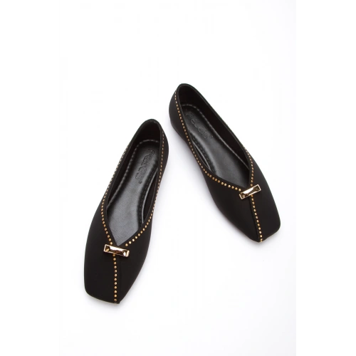 Kadın Siyah Süet Şık Dikiş Desenli Düz Topuklu Toka Detaylı Rahat Babet Ayakkabı