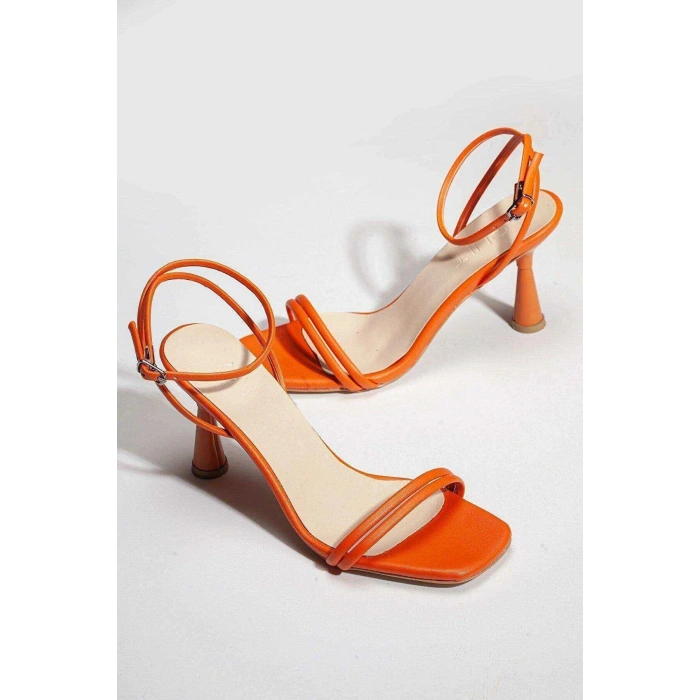 Kadın Turuncu (ORANGE) Suni Deri Cilt Çift Bantlı Bilekten Bağlamalı Şık Tokalı Yazlık Ayakkabı