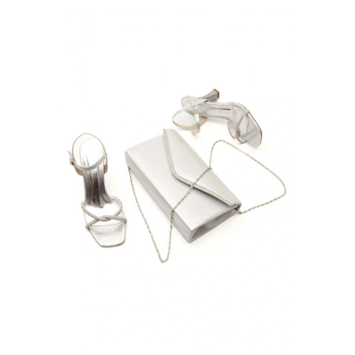 Kadın Gümüş Sultan Abiye Parlak Damla Taşlı Kadeh Topuklu Yazlık Ayakkabı Ve Şık Çanta Kombini