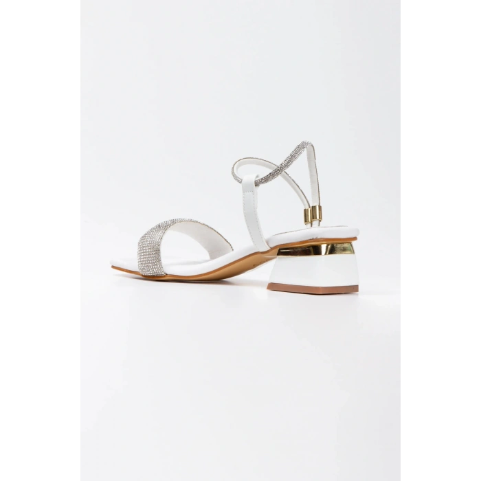 Kadın Beyaz Abiye Parlak Damla Taşlı Bilekten Ayarlamalı Şık Klipsli Yazlık ve Rahat Ayakkabı