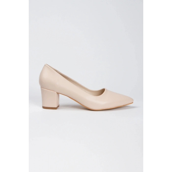 Kadın Bej-ten Suni Deri Kısa Kalın Topuklu Rahat Ve Şık Stiletto