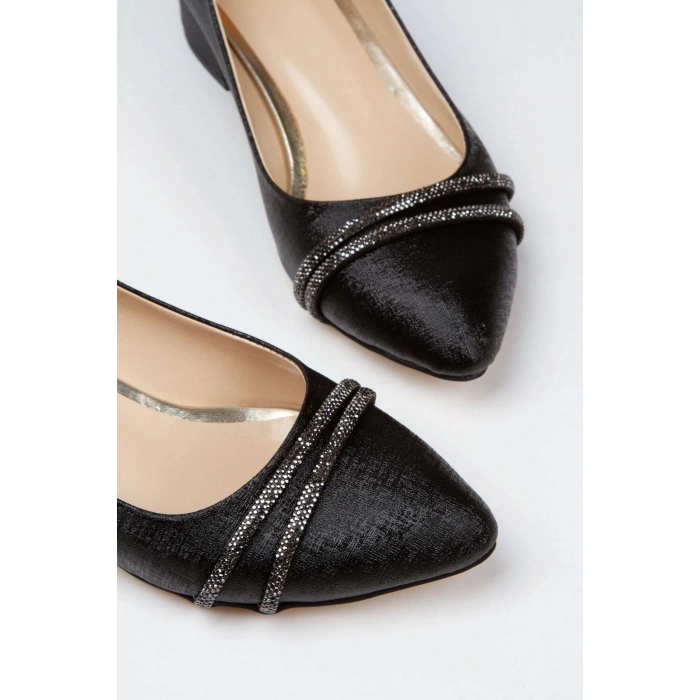 Kadın Siyah  Parlak  Şık  Çift Taraflı Taş  Detaylı   Rahat   Babet