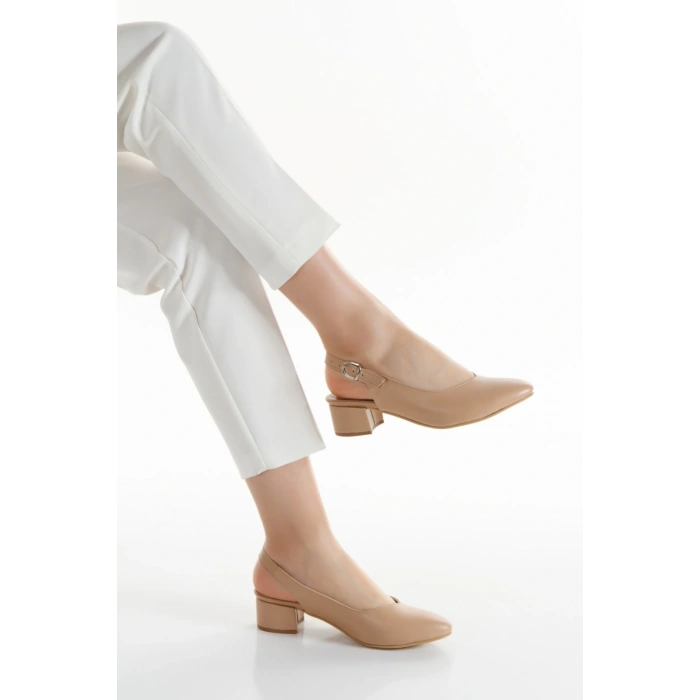 Kadın Nude Suni Deri Cİlt Arkası Açık Kısa Kalın Topuklu Şık ve Rahat Stiletto