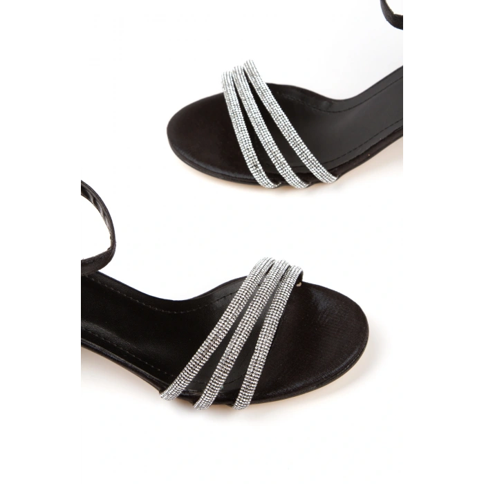 Kadın Siyah Abiye 3 Sıralı Parlak Damla Taşlı Arkası Kapalı Yazlık Şık ve Rahat Ayakkabı