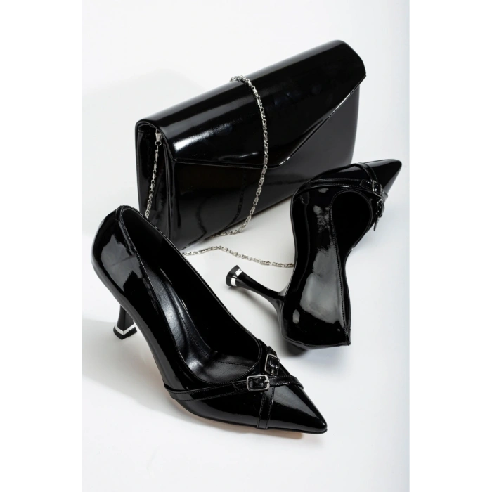 Kadın Siyah Şık Tarz Topuklu Çift Toka Detaylı Rahat Stiletto ve Küçük Çanta Kombini