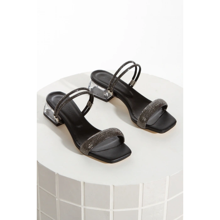 Kadın Siyah Abiye Parlak Damla Taşlı Bilekten Ayarlamalı Şık Klipsli Yazlık  ve Rahat Ayakkabı