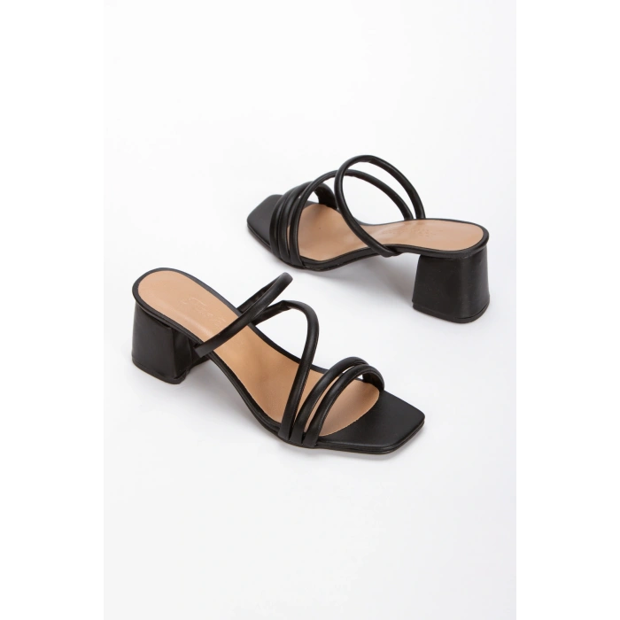 Kadın Siyah Suni Deri Cilt  Kalın  Topuklu Şık Biye Detaylı  Rahat Terlik