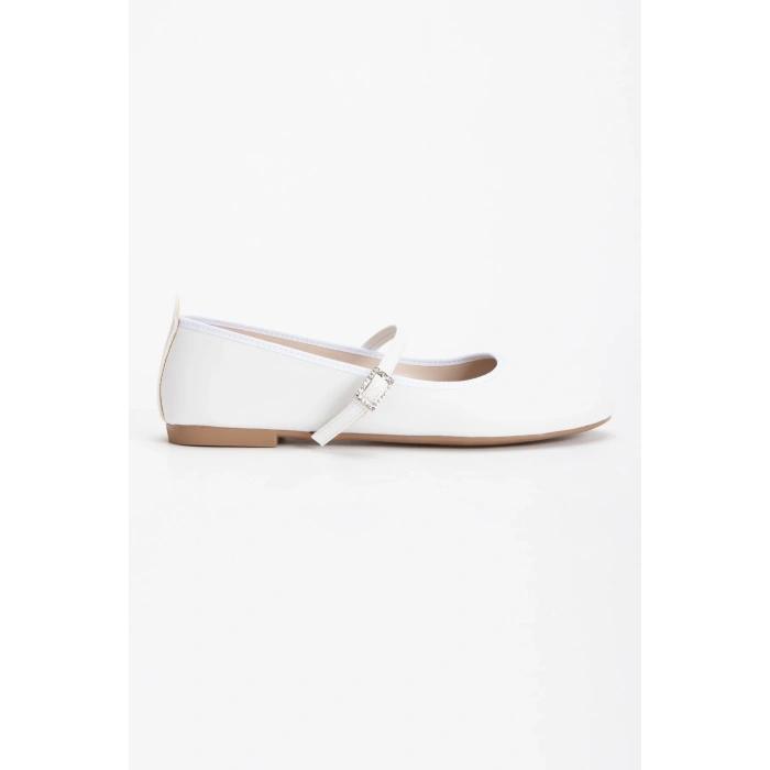 Kadın Beyaz Suni Deri Cilt  Düz Topuklu  Rahat Babet Ayakkabı