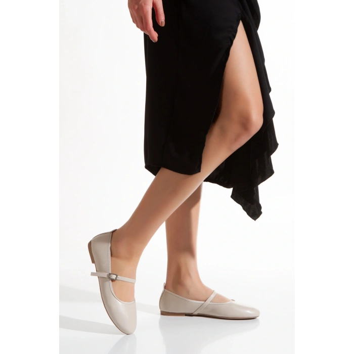 Kadın Bej Suni Deri Cilt Düz Topuklu Rahat Babet Ayakkabı