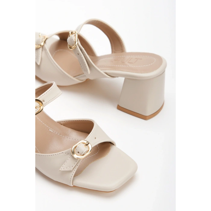 Kadın Bej Suni Deri Cilt Kalın Topuklu Şık Toka Detaylı Rahat Terlik