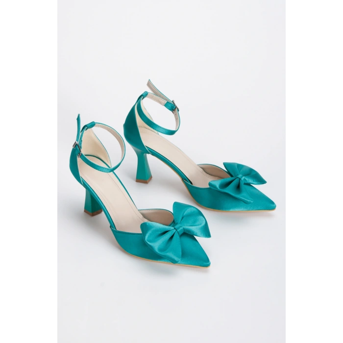 Kadın Yeşil Saten Şık Fiyonklu Kısa İnce Topuklu Sivri Burunlu Şık Stiletto Ayakkabı