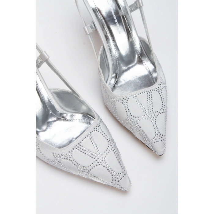Kadın Gümüş Saten Desenli Taşlarla Bezenmiş 8 cm İnce Galvaniz Topuklu Rahat Stiletto
