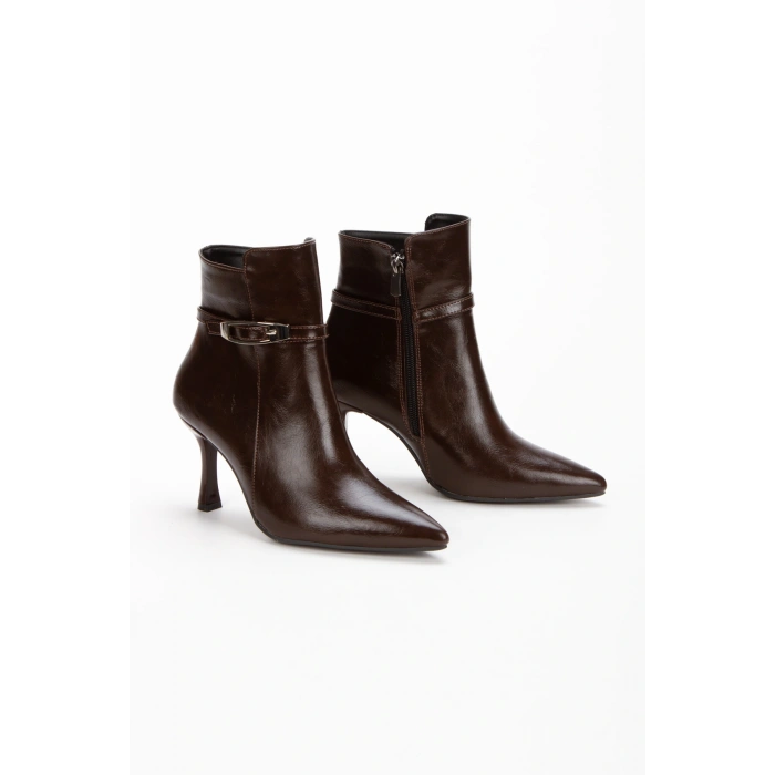 Kadın Kahverengi Sivri Burunlu İnce Topuklu Rahat Şık Toka Detaylı Bot