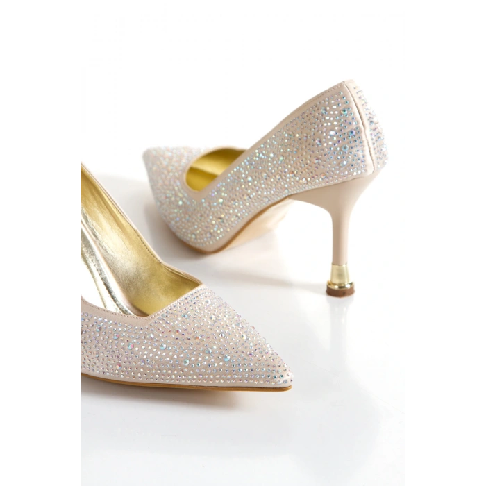 Kadın Altın Saten Damla Taşlarla Bezenmiş 8 cm İnce Galvaniz Topuklu Rahat Stiletto