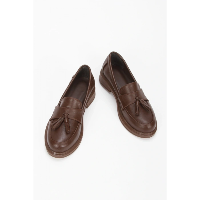 Kadın Kahverengi Şık Püskül Detaylı Kalın Tabanlı Rahat Loafer Ayakkabı