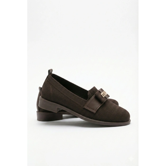 Kadın Kahverengi Suni Deri Düz Topuklu Şık Toka Detaylı Rahat Babet Ayakkabı