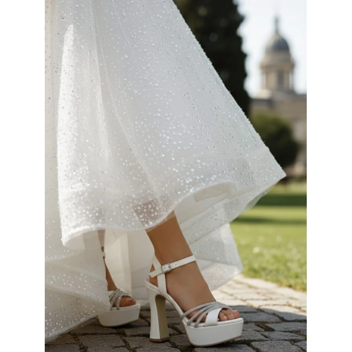 Kadın Sedef Cilt Yüksek Platformlu Kalın Topuklu Şık 3 Sıra Taş Detaylı Rahat Abiye Ayakkabı