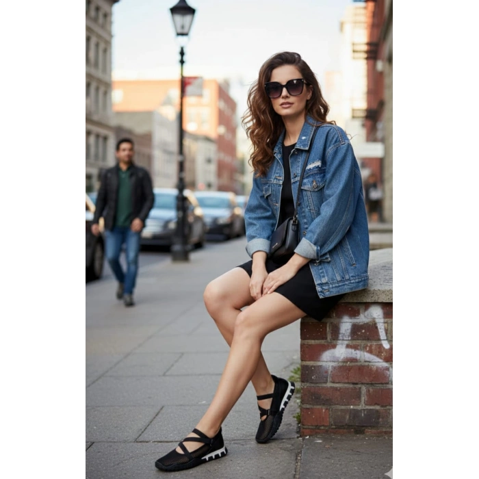 Kadın Siyah Cırt Cırtlı Kalın Tabanlı Ortopedik Fileli Günlük Rahat ve Şık Spor Ayakkabı